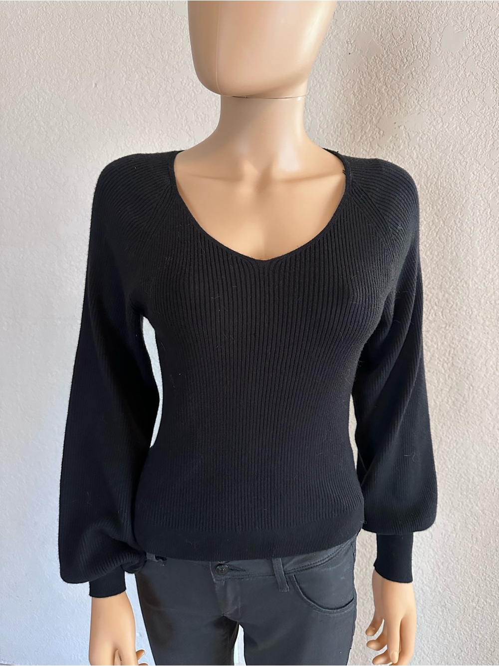 Philosophy Black V-Neck Ribbed Sweater